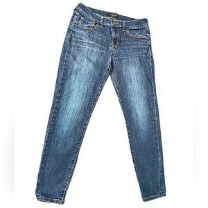 Banana Republic women’s skinny stretch jeans size 28/6